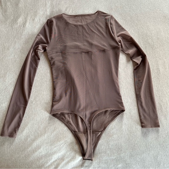 A&F Never Worn Long Sleeve Bodysuit With Mesh New With Tags - Picture 9 of 14